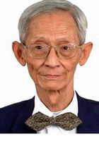 劳思光